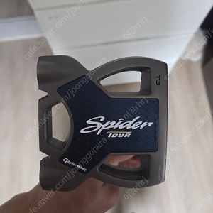 테일러메이드 스파이더 투어X 퍼터 판매합니다.