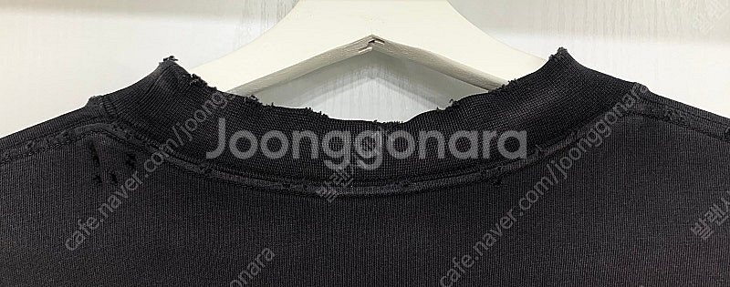 [S]발렌시아가 테이프 타입 로고 반팔 티셔츠 페이디드...--5