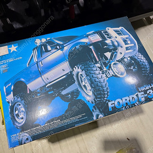 타미야 1/10 FORD F-350 HIGH-LIFT 박스채 신품 팝니다.