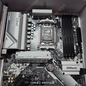 Asrock A620M pro rs 판매합니다.