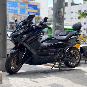 야마하 티맥스 TMAX 560 신테크 22년식