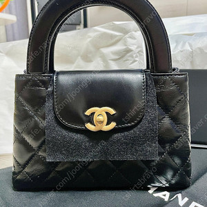 샤넬 켈리백 블랙 스몰 새상품