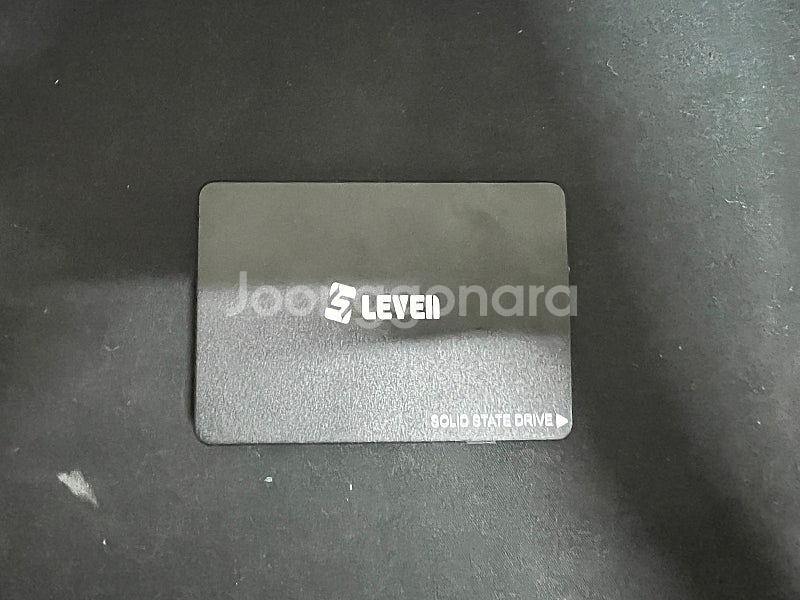 SSD 512GB--0