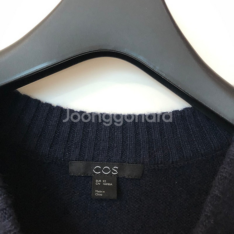 코스 캐시미어100 라운드 니트 스웨터 올드머니룩 출근룩 하객룩 cos--2