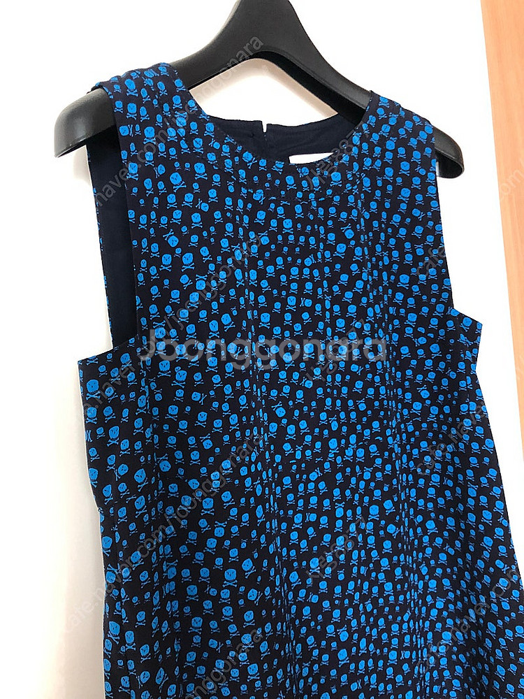 럭키슈에뜨 스컬 해골 민소매 나시 캉캉 롱 원피스 슬리브리스 여행룩 휴가룩--2