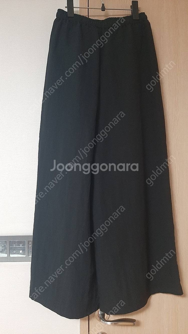검정색 와이드 팬츠--1