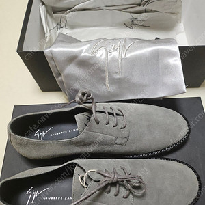쥬세페자노티 (Giuseppe Zanotti ) / 그