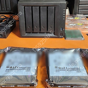 시놀로지DS918+ 램16G + HGST[WD]울트라스타 48TB+ M.2 512G