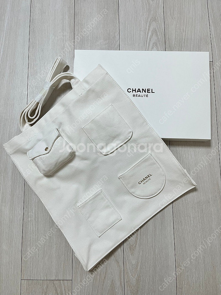 샤넬 뷰티 에코백 새상품 팝니다--0
