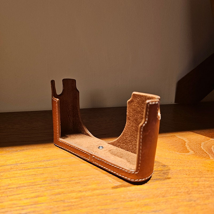 라이카 D-lux7 정품 가죽 하프(속사)케이스 브라운--2