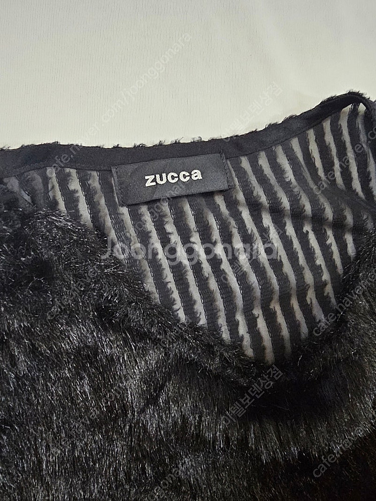 [M] ZUCCA 주카 퍼 시스루 벨벳 어시메트릭 베스...--4