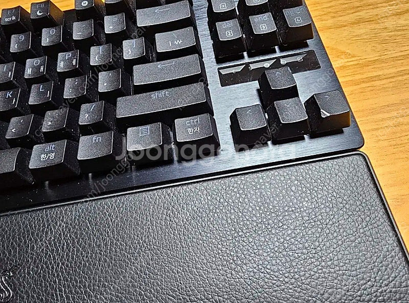 레이저 Huntsman V3 pro tkl 키보드 팝니...--1