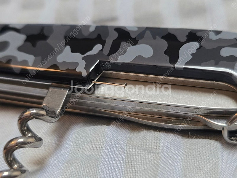 빅토리녹스 헌츠맨 91mm 미사용 판매합니다--1