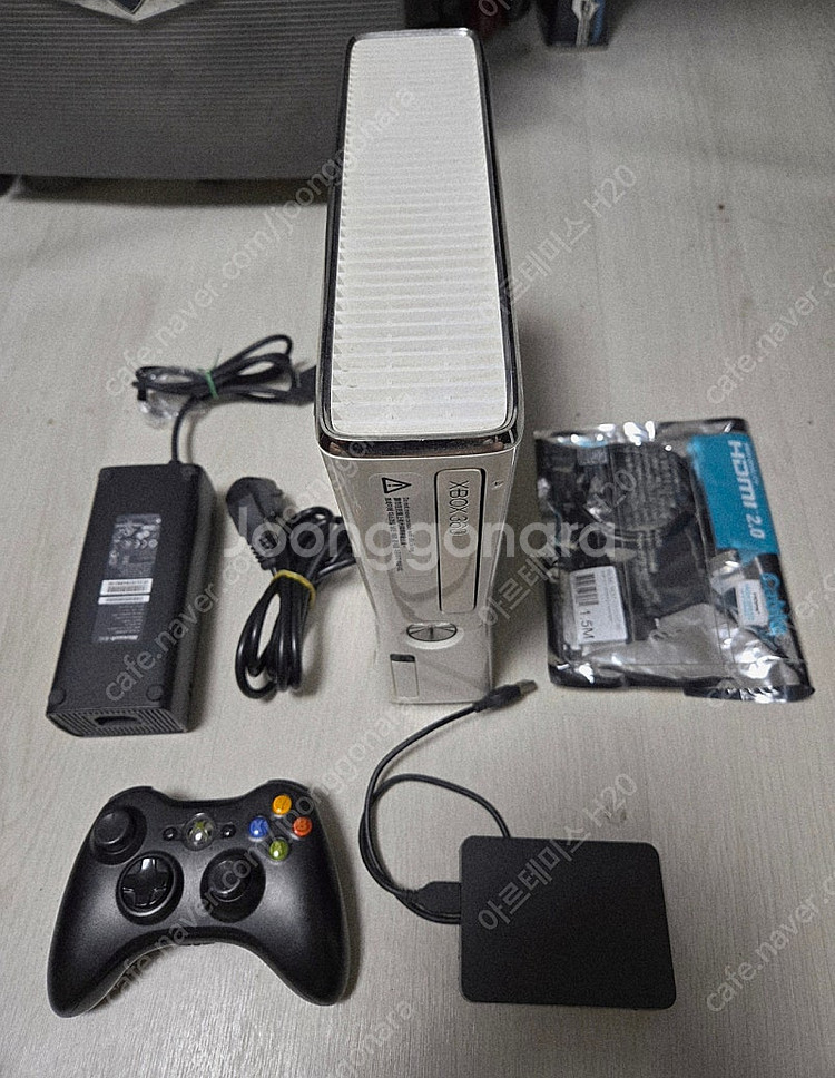 XBOX360S 1TB 판매합니다--0