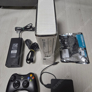 XBOX360S 1TB 판매합니다