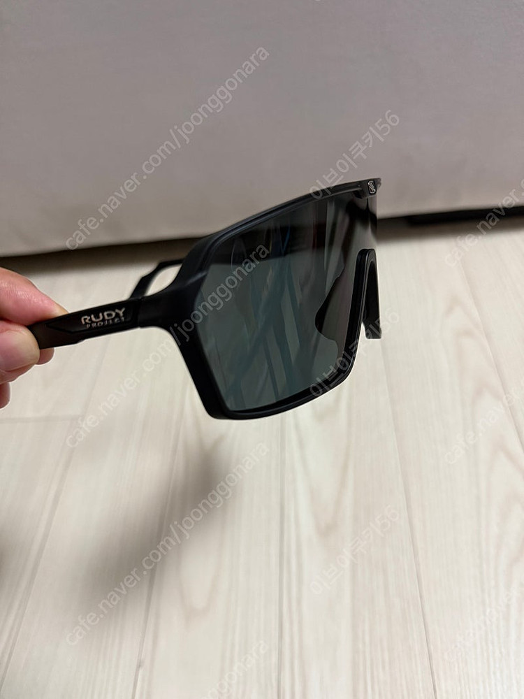 루디 선글라스 거의새상품--5