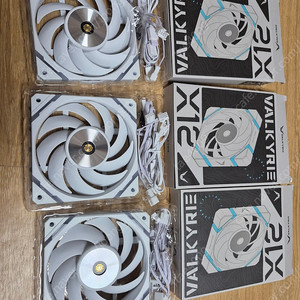 발키리 X12 시스템팬3EA화이트