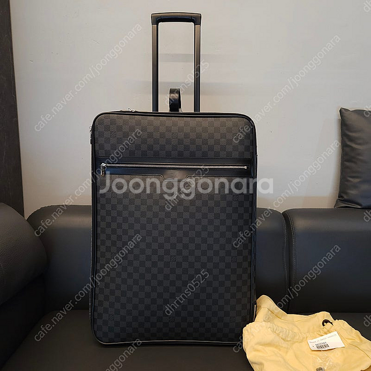 루이비통여행가방 캐리어 페가세 케리어 65 그라피트--1