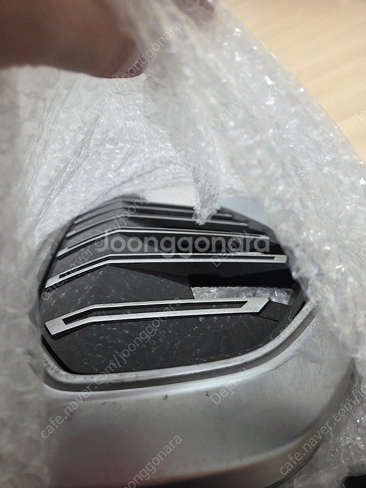 BMW G60 i5 정품 키드니그릴 순정부품 아이코닉글...--3