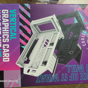 쿨러마스터 Vertical Graphics Card Holder Kit V3라이저킷입니다.