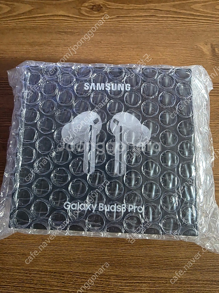 미개봉 갤럭시버즈3 프로 화이트 판매합니다.--0