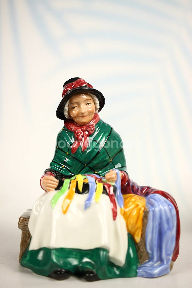 영국산 도자기 피겨린 - 로얄 덜튼, 콜포트 등 Royal Doulton Coalport 도자기 인형 (1/3)--1