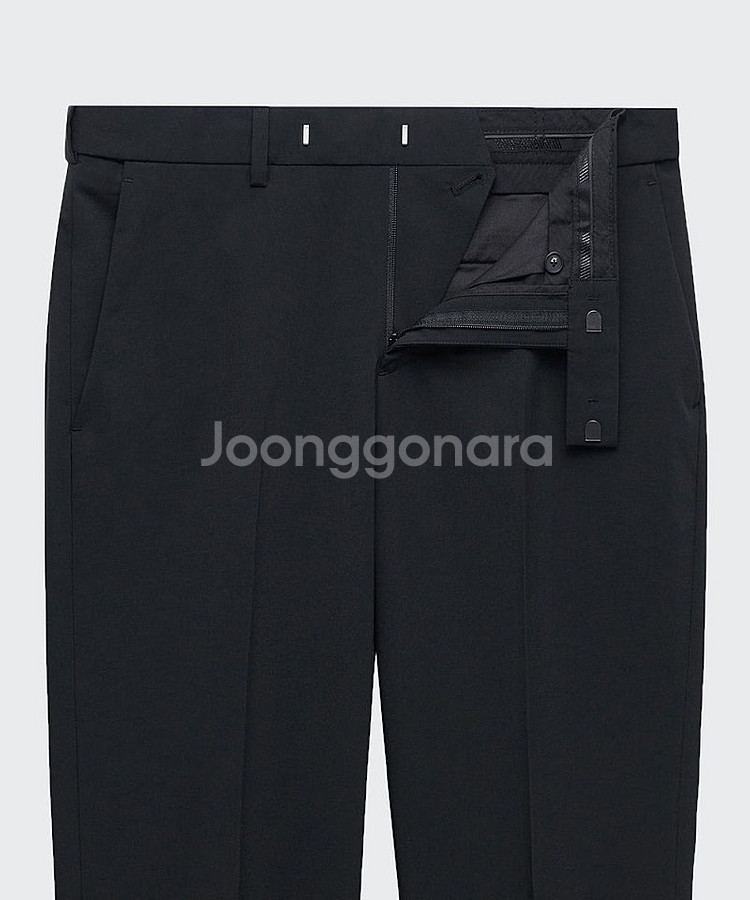 [31] 무신사 쿨탠다드 테이퍼드 히든밴딩 크롭 슬랙스--3