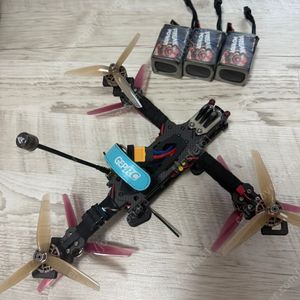 5인치 수제 시네리프터 fpv 드론 판매합니다. (배터리 3개 & 프로펠러 서비스)