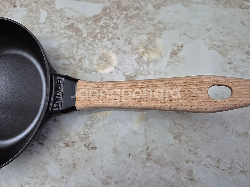 스타우브 우드핸들 후라이팬 무쇠팬 스킬렛 20--1