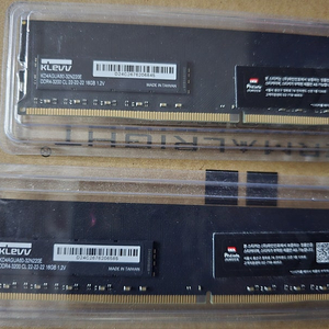 Klevv ddr4 3200 16gb 2개