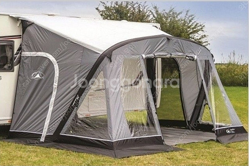 봄 여름 가을 겨울 카라반 어닝텐트 스위프트420 타프메쉬룸2022 에니웨이사월390 판매합니다--2