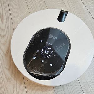 LG코드제로 M9 물걸레 로봇 청소기 판매합니다.