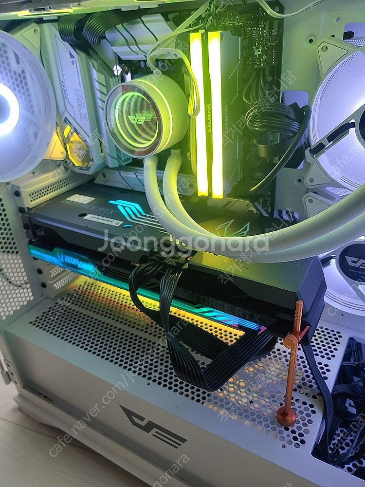 [신림 대학동/직거래만]13900kf/z790/32gb...--0