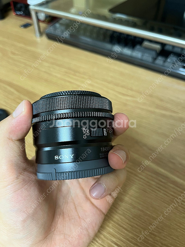 소니 50mm f2.5 g--4