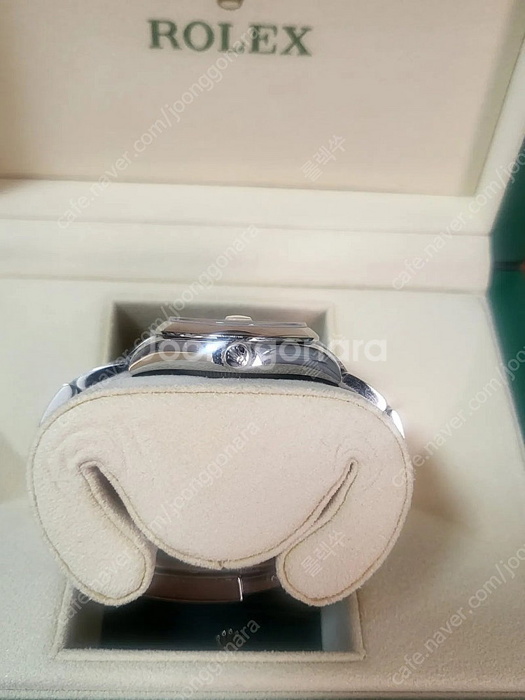 롤렉스 178240 31미리 판매합니다--3