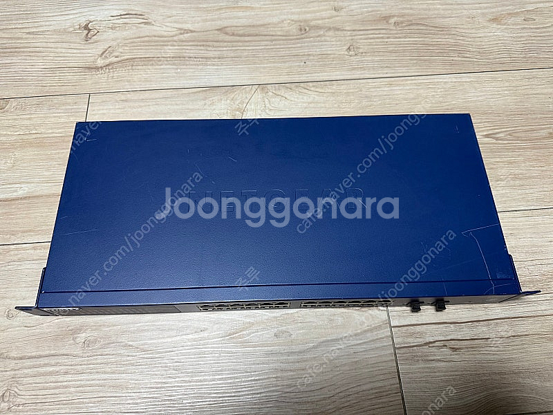 넷기어 gs724t v4 스위칭허브--1