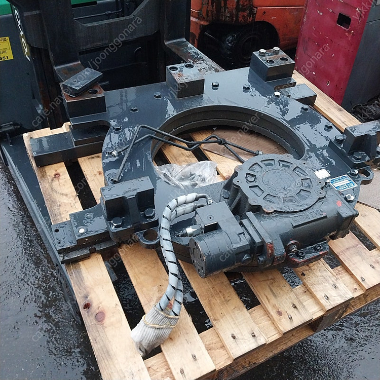 지게차용 회전포크(로테이팅포크)3.0톤용 전동지게차 디젤지게차 중고 LPG지게차겸용 이미지