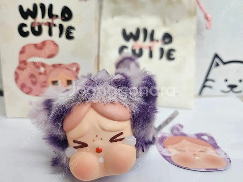 크라이베이비 네온냥이 팝니다.--0