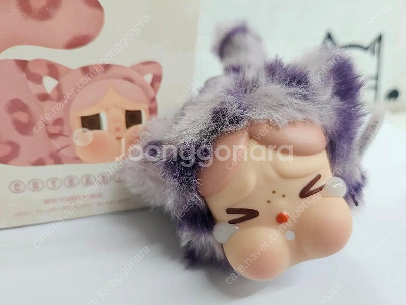 크라이베이비 네온냥이 팝니다.--1