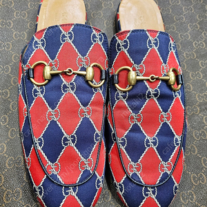 구찌 신상 블로퍼