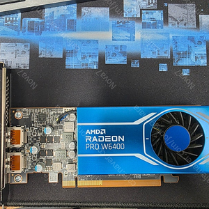 RADEON PRO W6400 그래픽카드 판매