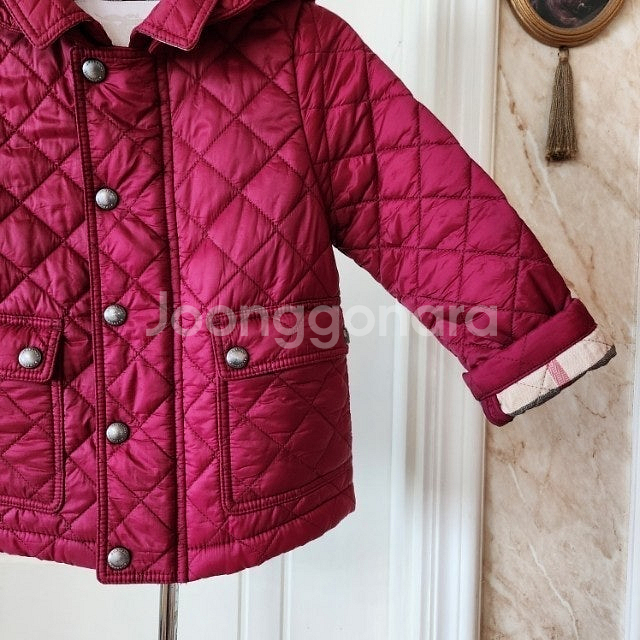 90호 (2y) 버버리칠드런 퀼팅 누빔 자켓 / 키즈 여아 몽클레어 구찌 펜디 디올 셀린느--7