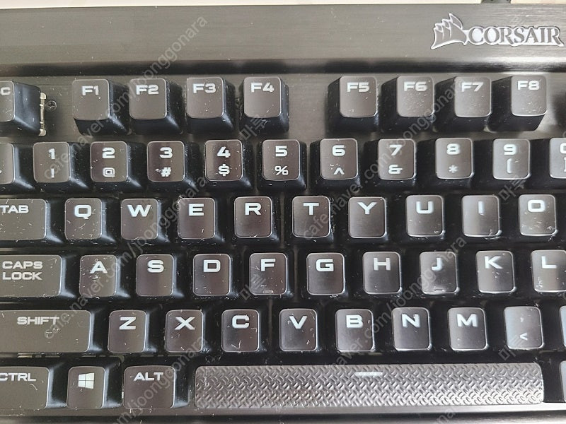 커세어 K70 LUX RGB 갈축 영문 키보드 이미지