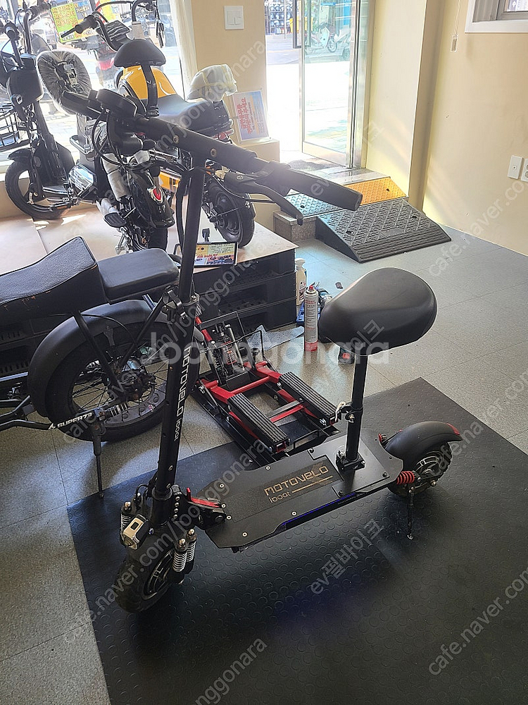 2000w 듀얼모터 전동킥보드 전동스쿠터 팜(글 수정)--7