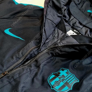[100] 역시즌 나이키 바르셀로나 FC 미드필드 패딩 자켓