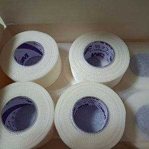 (새상품)3M 1538-1 듀라포 1인치, 의료용 면실크 테이프 3개 5천원(마포 경성고등학교)