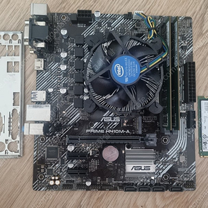 i5 10400f / H410m / 16g / pm981a ssd 256g