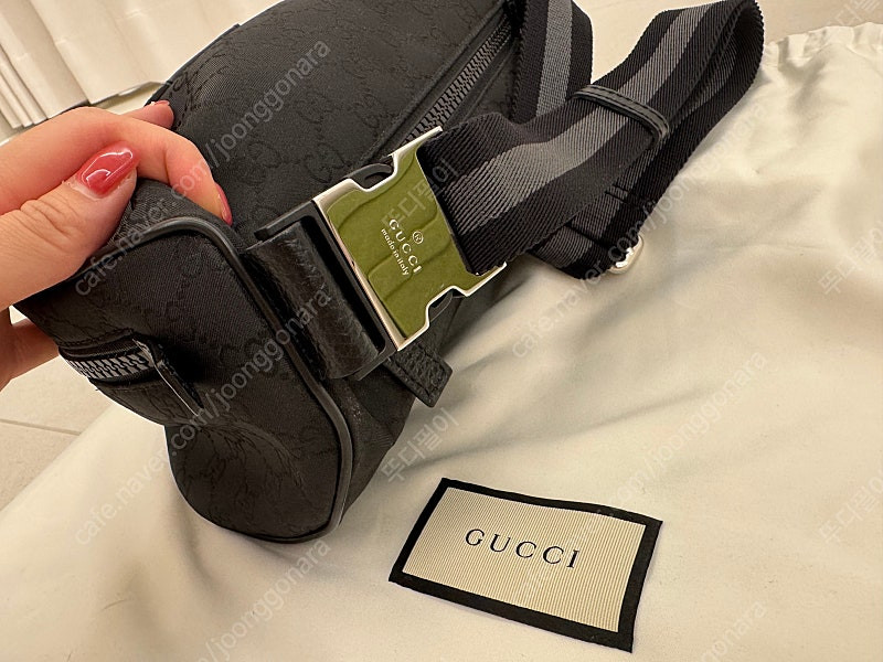 구찌 마이크로시마 캔버스힙색 벨트백 팝니다--2