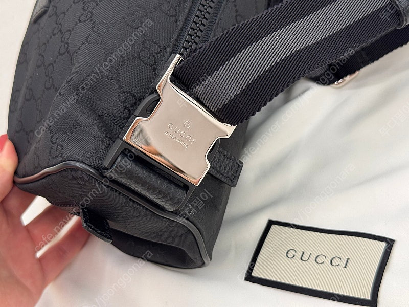 구찌 마이크로시마 캔버스힙색 벨트백 팝니다--4