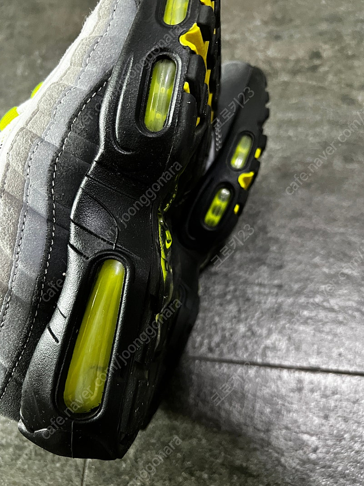 나이키 에어맥스 OG 95 형광 230--8